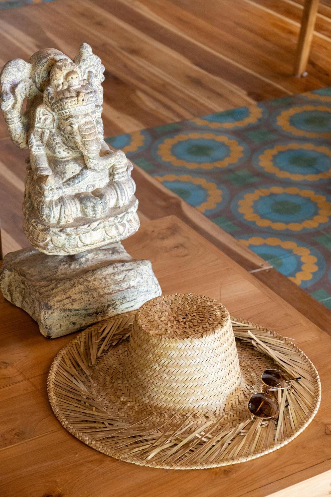 Mandala Beach Healing Rooms Гили Еър Екстериор снимка